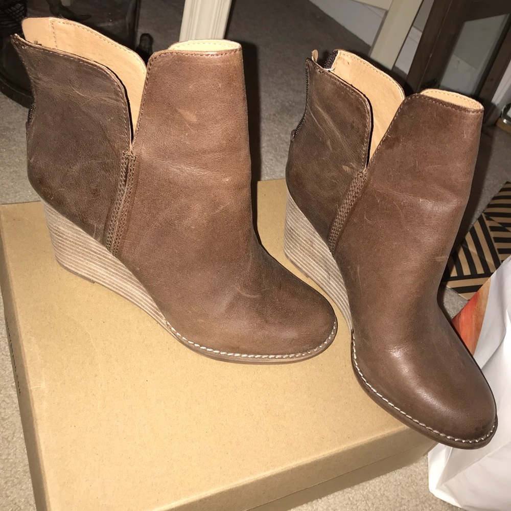 Lucky Brand booties